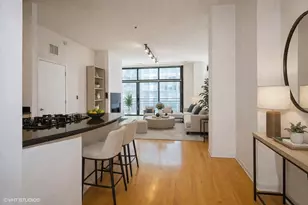 130 S Canal St, Chicago, IL 60606 - Photo 2