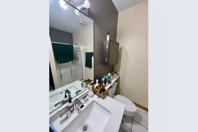 865 W Buckingham Place #201, Chicago, IL 60657 - Photo 8