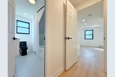 219 E Berkshire Avenue, Lombard, IL 60148 - Photo 26