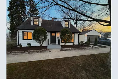 219 E Berkshire Avenue, Lombard, IL 60148 - Photo 2