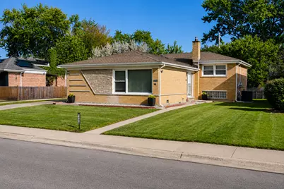 1029 Riverview Drive, South Holland, IL 60473 - Photo 2