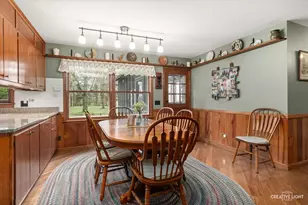 43W762 McDonald Rd, Elgin, IL 60124 - Photo 12