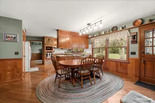 43W762 McDonald Rd, Elgin, IL 60124 - Photo 16