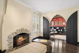 2448 Lincolnwood Dr, Evanston, IL 60201 - Photo 12