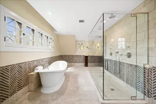 2448 Lincolnwood Dr, Evanston, IL 60201 - Photo 32