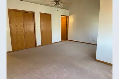 674 S Peace Road, Sycamore, IL 60178 - Photo 12