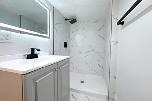 9820 S California Ave, Evergreen Park, IL 60805 - Photo 26