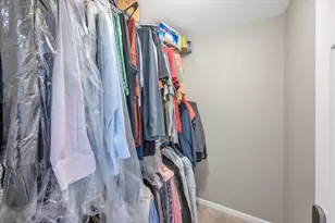 1355 Beckett Ln, Schaumburg, IL 60173 - Photo 24