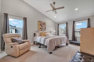 1355 Beckett Ln, Schaumburg, IL 60173 - Photo 22