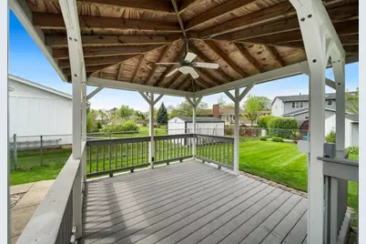 1562 White Trail, Elk Grove Village, IL 60007 - Photo 20