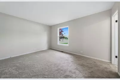 1562 White Trail, Elk Grove Village, IL 60007 - Photo 12