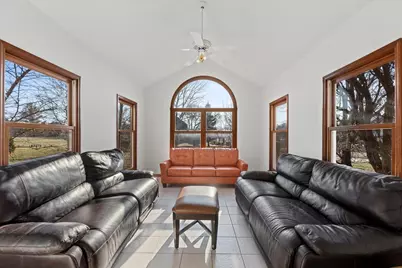 2321 Steeple Chase Circle W, Libertyville, IL 60048 - Photo 14