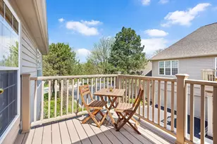 11025 Edgebrook Ln, Indian Head Park, IL 60525 - Photo 18