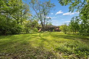 6323 N Kirkwood Ave, Chicago, IL 60646 - Photo 4