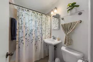 1335 College Ave, Wheaton, IL 60187 - Photo 14