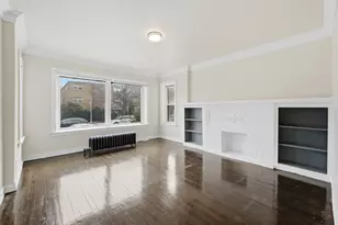 8026 S Dobson Ave, Chicago, IL 60619 - Photo 12