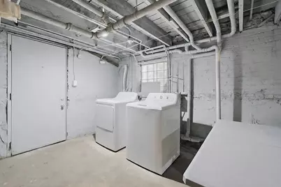 8026 S Dobson Avenue, Chicago, IL 60619 - Photo 24