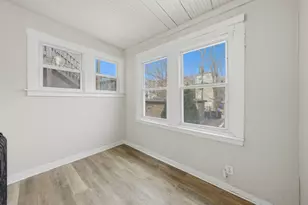 8026 S Dobson Ave, Chicago, IL 60619 - Photo 20