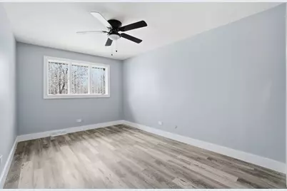 14315 S Manistee Avenue, Burnham, IL 60633 - Photo 10