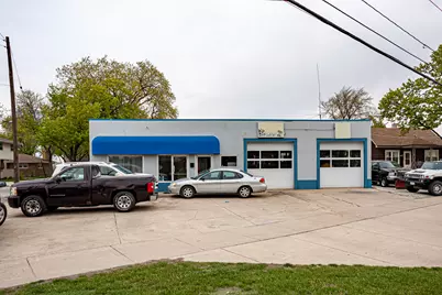 8418 Joliet Road, McCook, IL 60525 - Photo 2