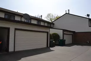 786 Greenwood Rd, Northbrook, IL 60062 - Photo 2