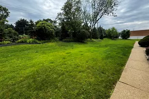 786 Greenwood Rd, Northbrook, IL 60062 - Photo 24