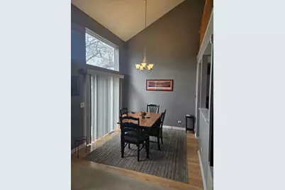 1328 Shawford Way, Elgin, IL 60120 - Photo 8