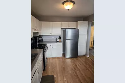 1328 Shawford Way, Elgin, IL 60120 - Photo 4