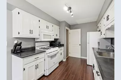 753 Bon Terre Road, New Lenox, IL 60451 - Photo 10