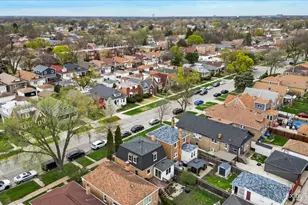 3835 Oak Park Ave, Berwyn, IL 60402 - Photo 32