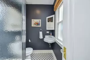 702 E Illinois St, Wheaton, IL 60187 - Photo 14
