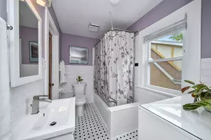 702 E Illinois St, Wheaton, IL 60187 - Photo 18