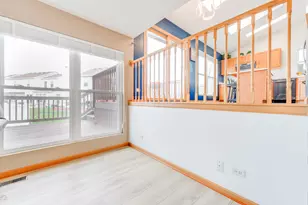 579 Rebecca Ln, Bolingbrook, IL 60440 - Photo 10
