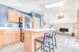 579 Rebecca Ln, Bolingbrook, IL 60440 - Photo 6