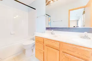 579 Rebecca Ln, Bolingbrook, IL 60440 - Photo 18