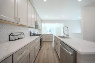 3535 N Osceola Ave, Chicago, IL 60634 - Photo 10