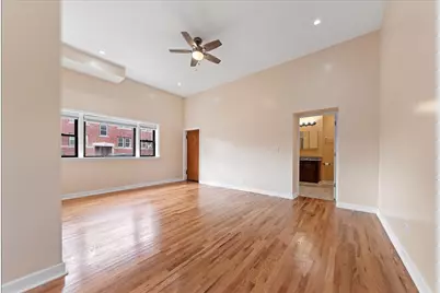 4255 N Campbell Avenue #1S, Chicago, IL 60618 - Photo 2