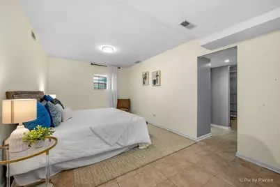 1157 E 61st Street #1, Chicago, IL 60637 - Photo 12