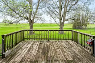 407 N Western Ave, Minier, IL 61759 - Photo 20