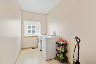 10356 Longfield Dr, Huntley, IL 60142 - Photo 12
