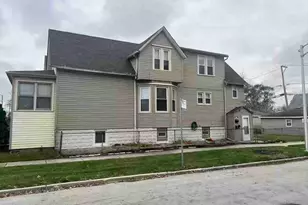 10434 S Wentworth Ave, Chicago, IL 60628 - Photo 8