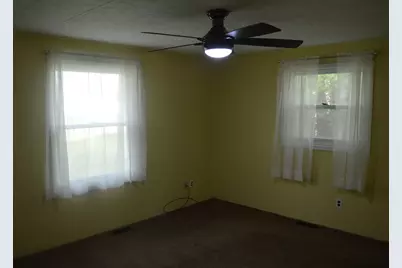 460 E Hill Street, Tiskilwa, IL 61368 - Photo 16