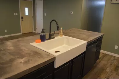 460 E Hill Street, Tiskilwa, IL 61368 - Photo 8