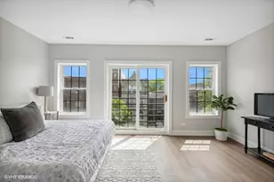 4824 S Champlain Ave, Chicago, IL 60615 - Photo 16