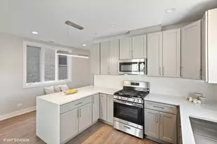 4824 S Champlain Ave, Chicago, IL 60615 - Photo 8