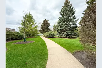 650 Murray Lane #416, Des Plaines, IL 60016 - Photo 28