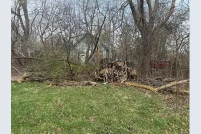 10802 W York House Road, Beach Park, IL 60087 - Photo 2