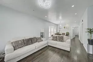 2212 S 58th Ct, Cicero, IL 60804 - Photo 2