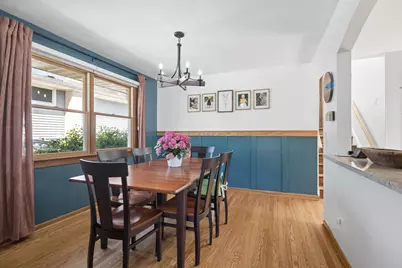 1015 E Lowden Avenue, Wheaton, IL 60189 - Photo 4