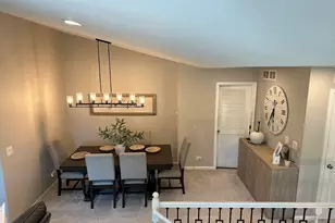 757 Grosse Pointe Cir, Vernon Hills, IL 60061 - Photo 8